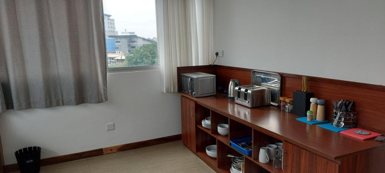 Jays Guest - Rajagiriya Colombo Hotel Екстериор снимка